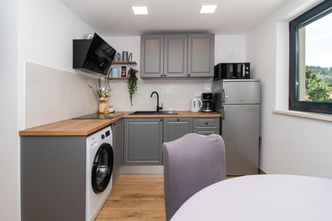 Apartmani Monika Zaboric Exterior foto